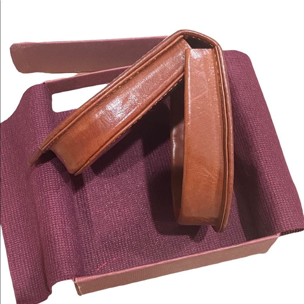 Piquadro Italy Genuine Leather Change Holder/Purse- Brown - Picture 5 of 7